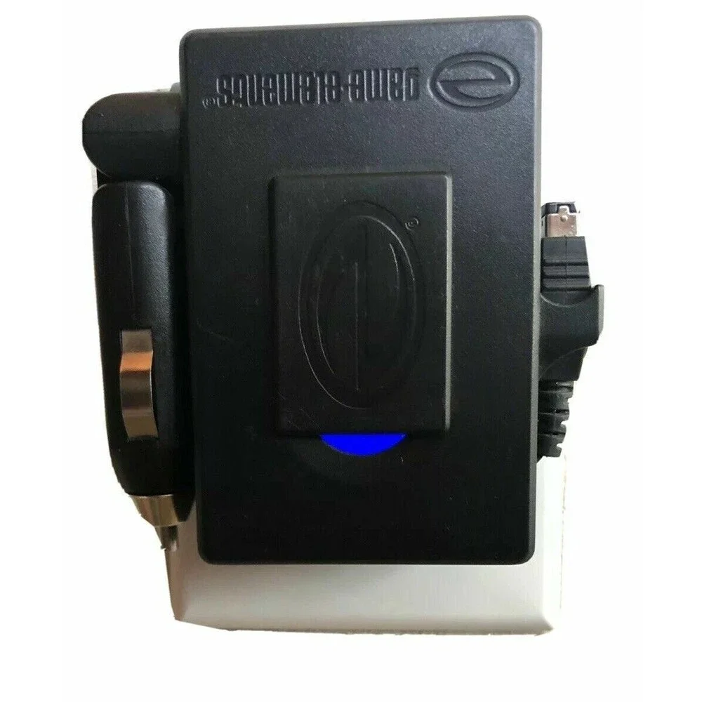 Game-Elements GNDS01 Charger for Nintendo DS / DS Lite Tested & Fully Functional